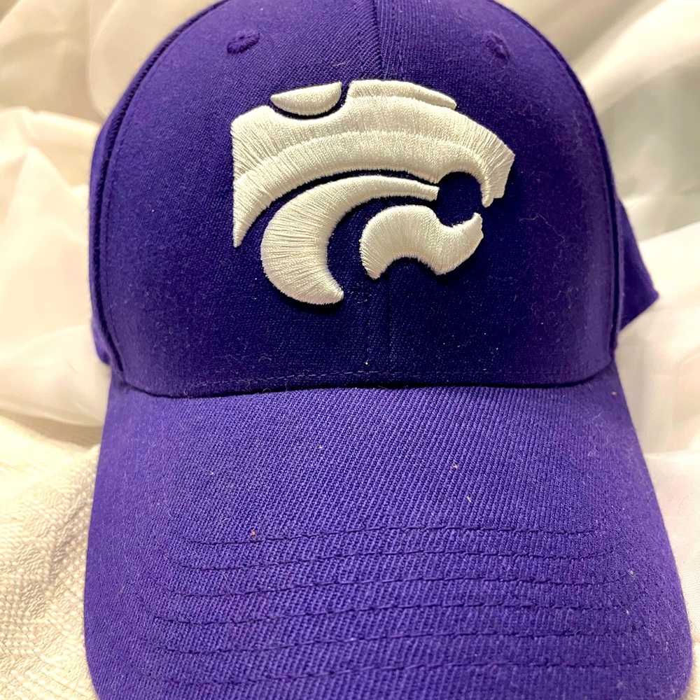 Never worn, new with tags K State top of the world baseball hat